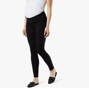 Maternity Levi skinny jeans